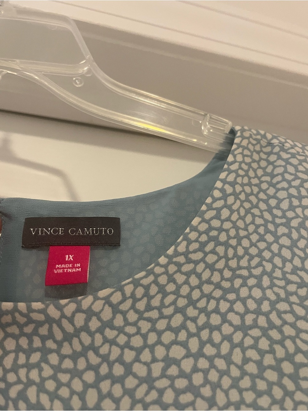 Vince Camuto Light Blue and White Pebble Print Top